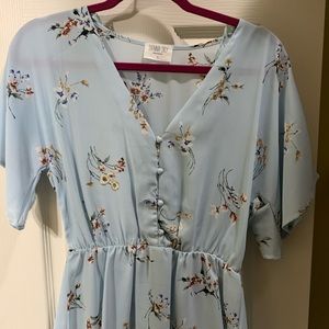 Blue blouse with flowers and buttons